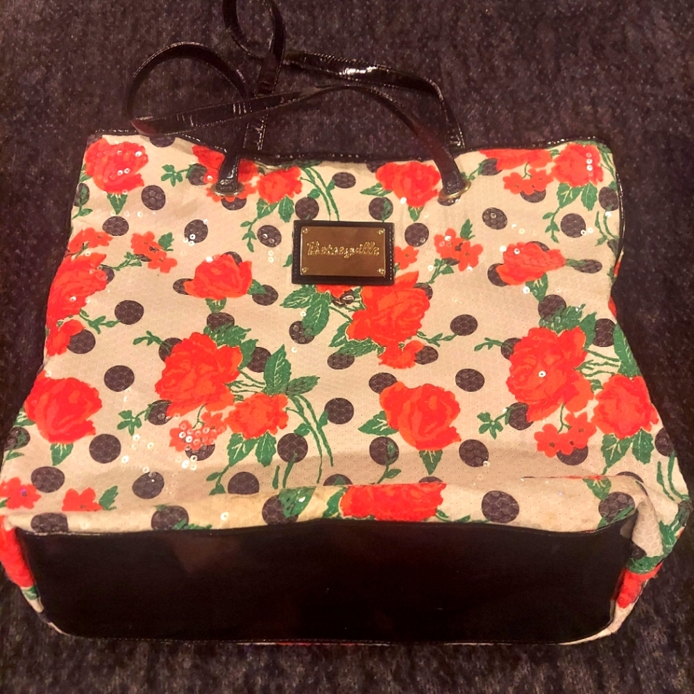 NWOT Betsey Johnson Large Sequined Tote Bag - Picture 3 of 4